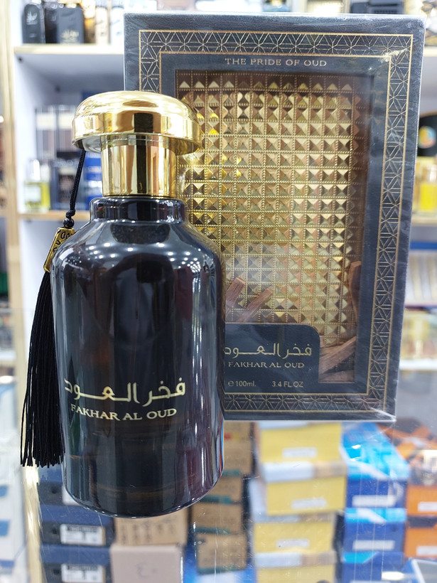 عطرمردانه فخرالعود مشکی ارض الزعفرانادوپرفیوم۱۰۰میل بارایحه گرم وشیرین
