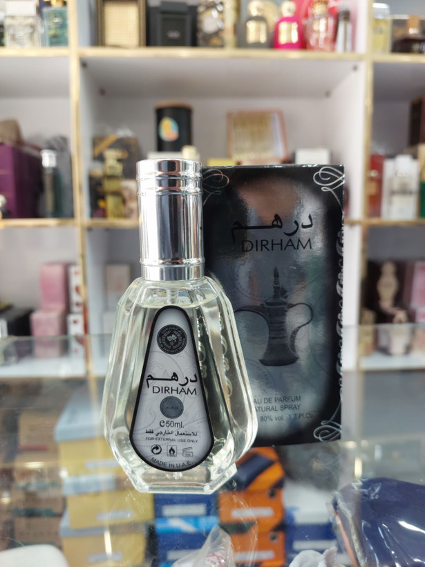 عطر مردانه درهم نقره ای ارض الزعفران ادوپرفیوم۵۰میل